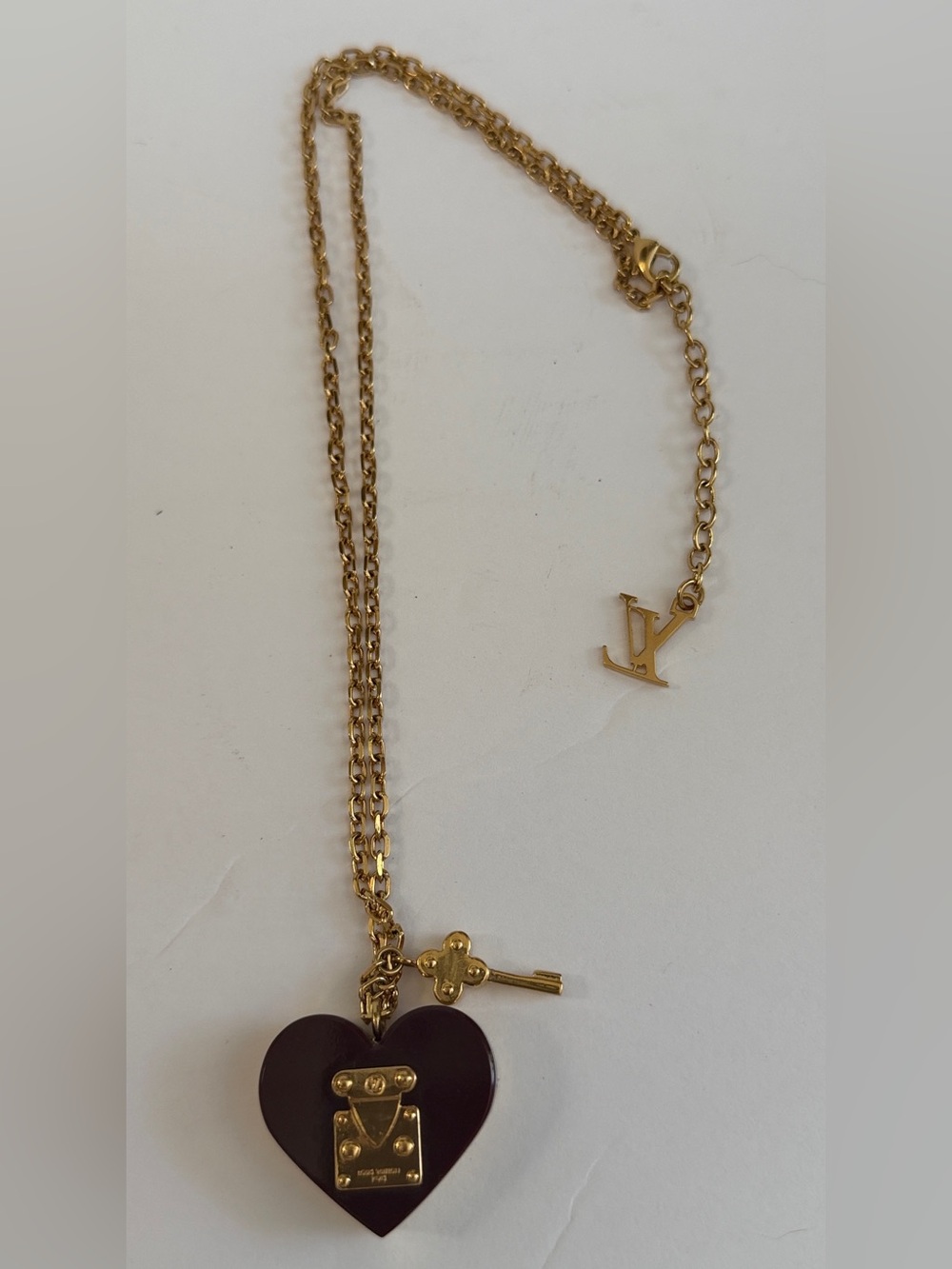 Louis Vuitton Gold Chain Necklace with Burgundy Heart Padlock - Picture 11 of 16